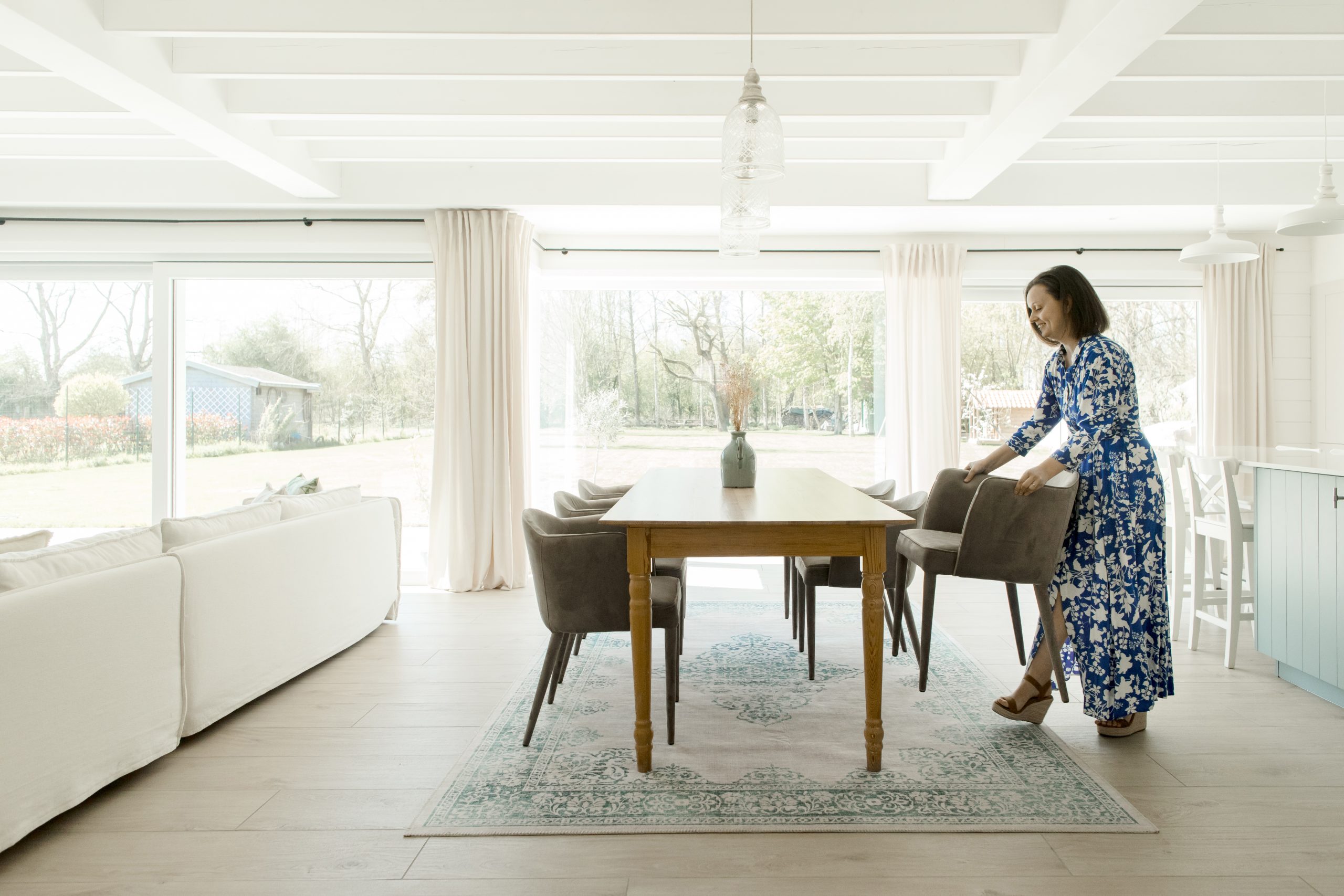 architecte d'intérieur à Lille présentant une réalisation conçue pour améliorer le confort et le bien-être des habitants